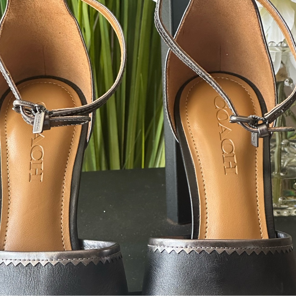 Coach Black and Silver Heels. 7.5 Designer Leather Open Toe - Picture 9 of 13